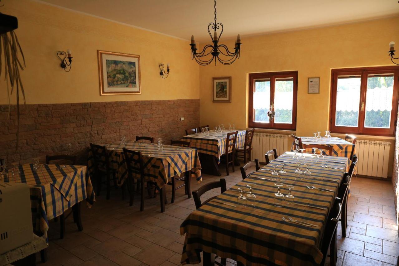Agriturismo Il Casale Pica Posta Екстериор снимка