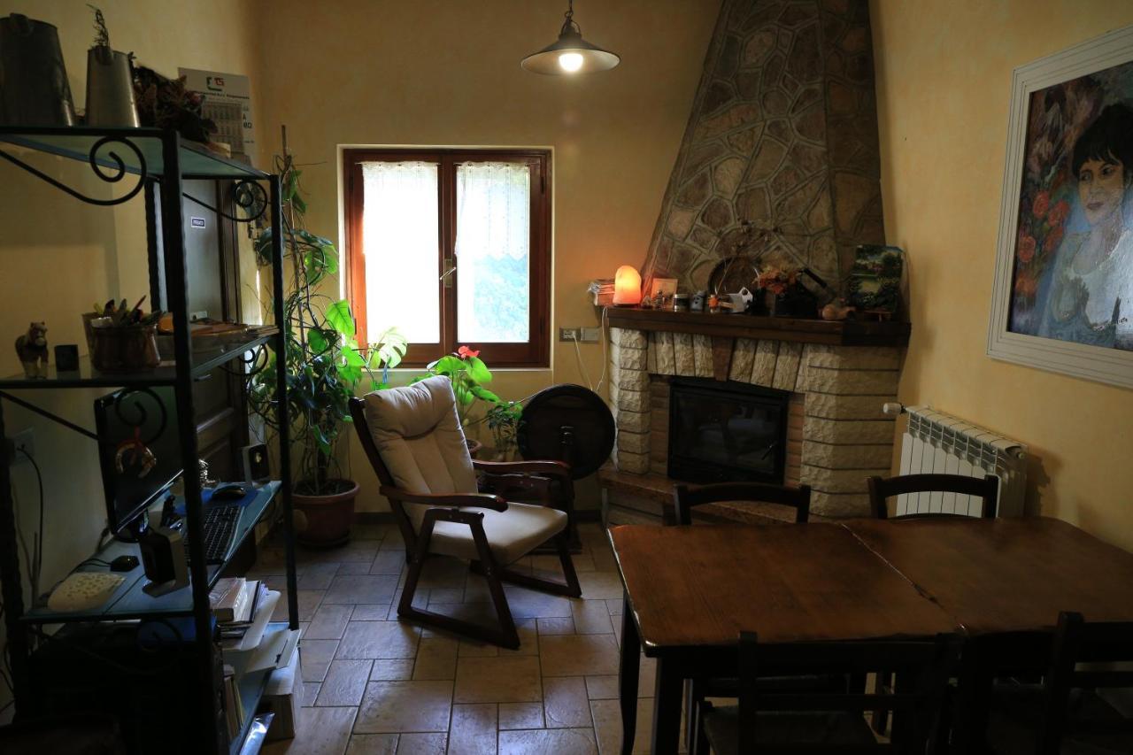 Agriturismo Il Casale Pica Posta Екстериор снимка